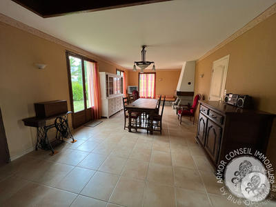 Maison - 101 m² - 5 pièces