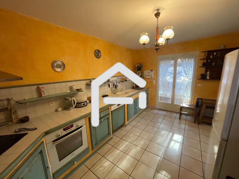 Maison - 143 m² - 5 pièces