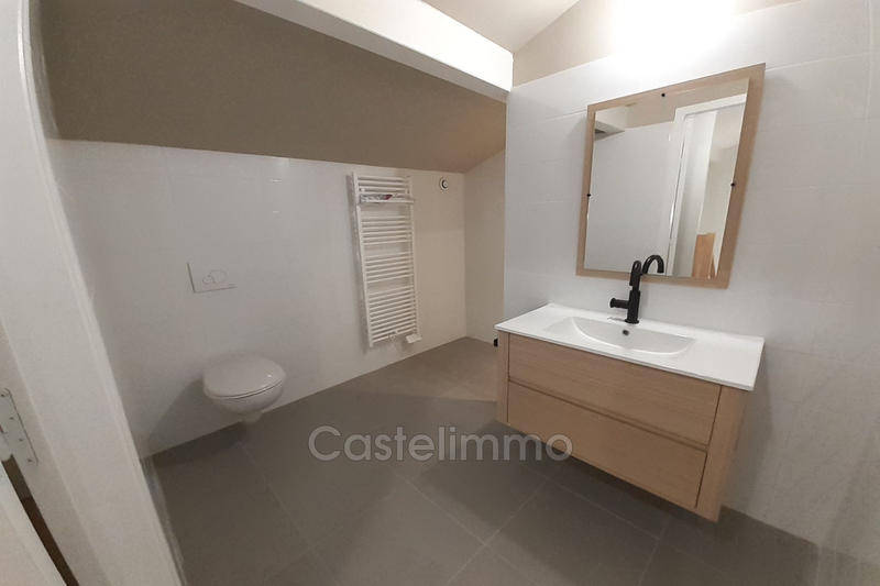 Appartement - 98 m² - 3 pièces