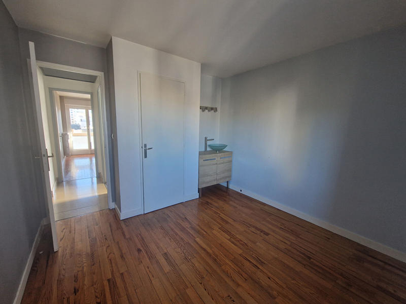 Appartement - 102 m² - 5 pièces