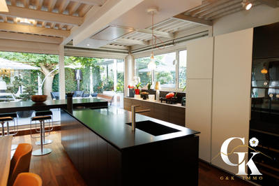 Loft - 393 m² - 9 pièces