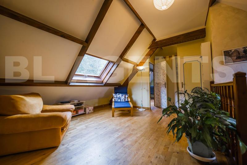 Maison - 142 m² - 7 pièces