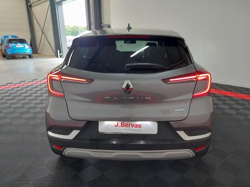 Renault Captur Intens E-Tech Plug-in 160