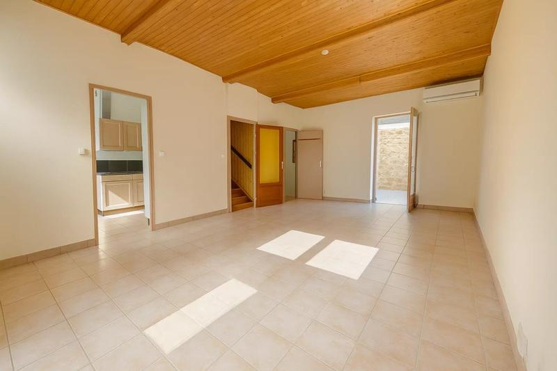 Maison - 108 m² - 8 pièces