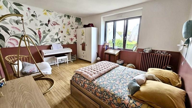 Maison - 161 m² - 7 pièces