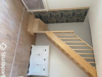 Chambre - 12 m² - 1 pièce