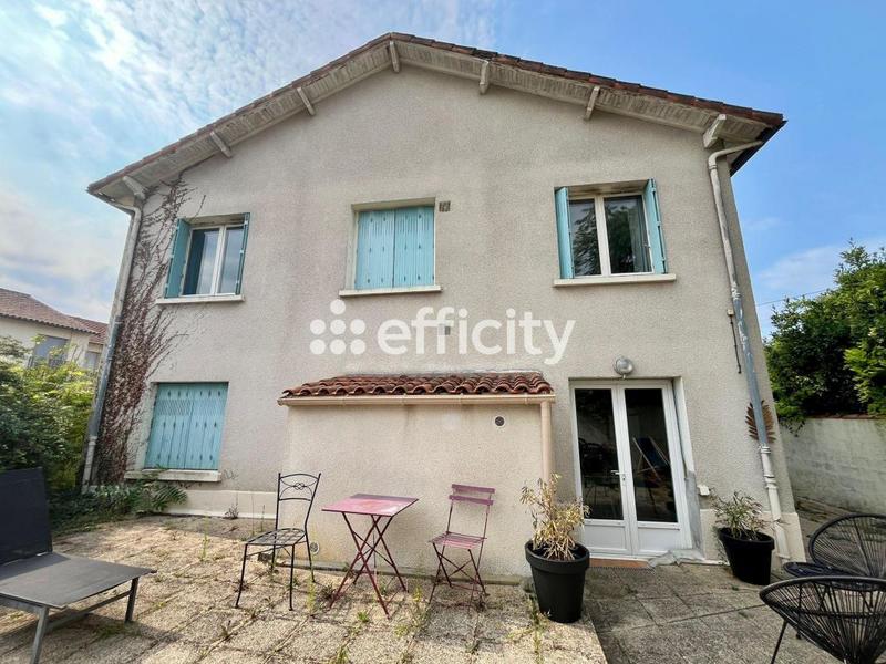 Maison - 140 m² - 9 pièces