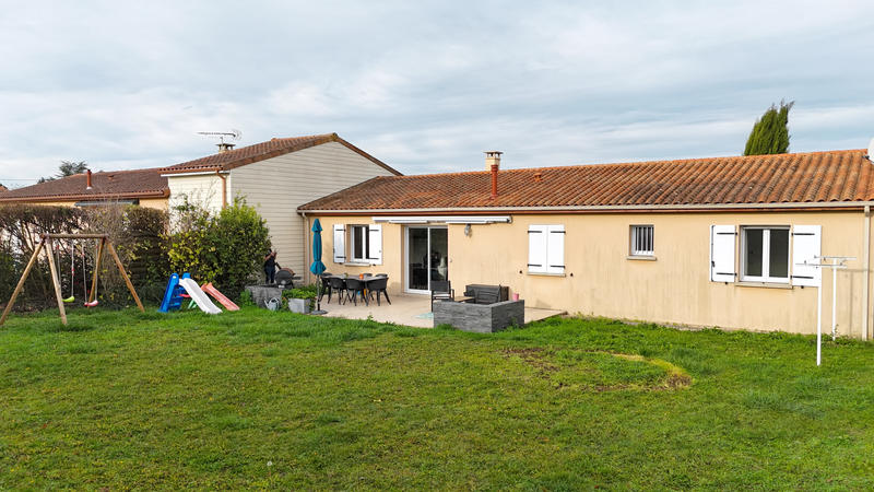 Maison - 101 m² - 5 pièces