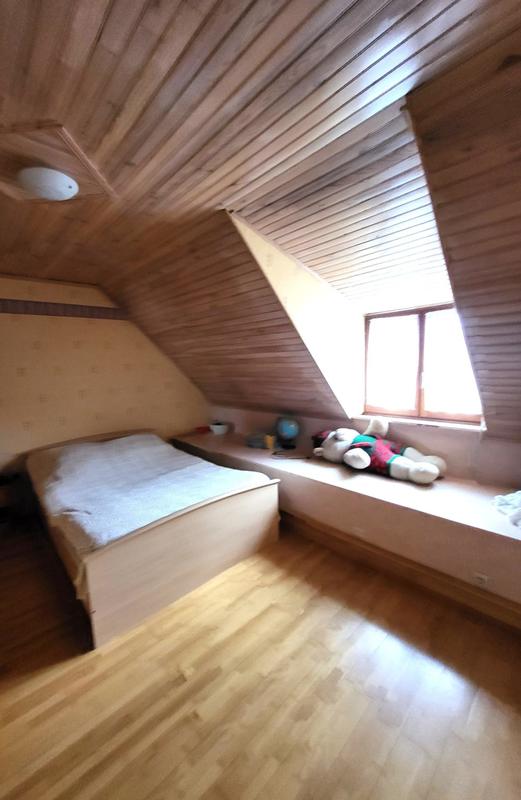 Maison - 124 m² - 8 pièces