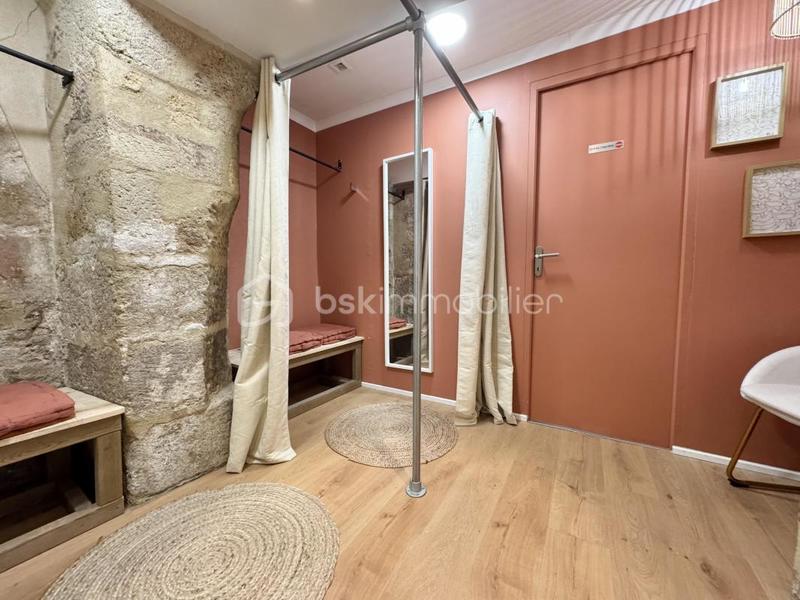 Local commercial - 53 m² - 3 pièces