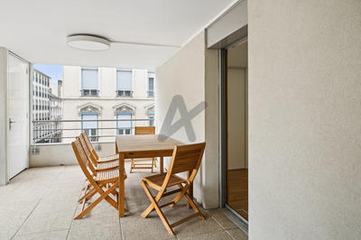 Appartement - 121 m² - 5 pièces