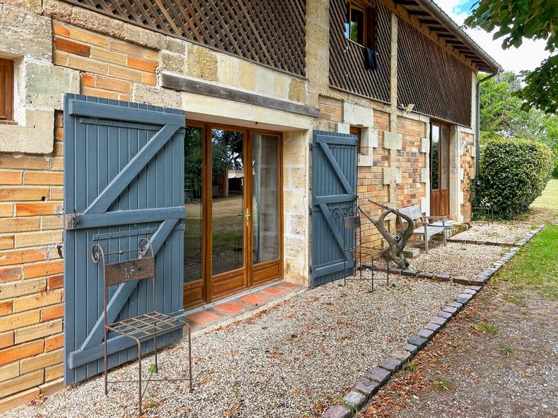 Maison - 682 m² - 20 pièces