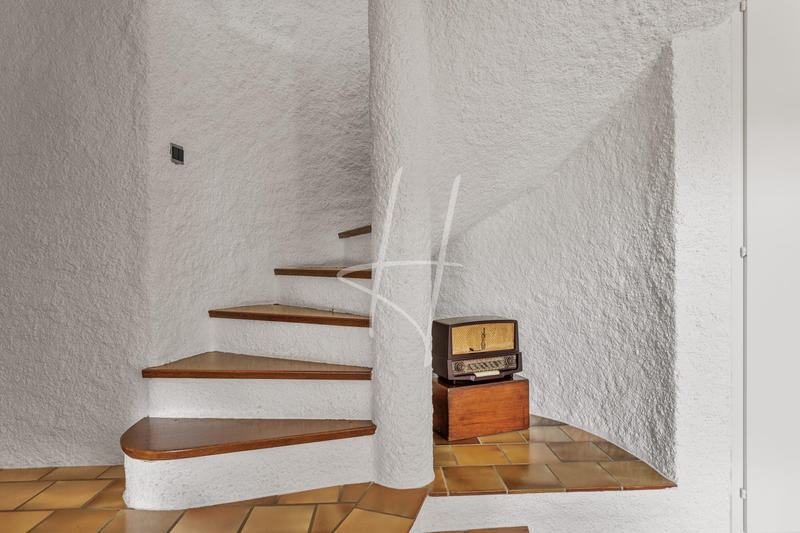 Villa - 250 m² - 9 pièces