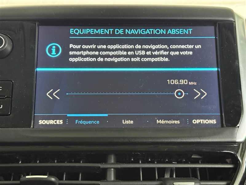 Peugeot 208 1.2 PureTech 82ch s&amp;S Bvm5 Signature