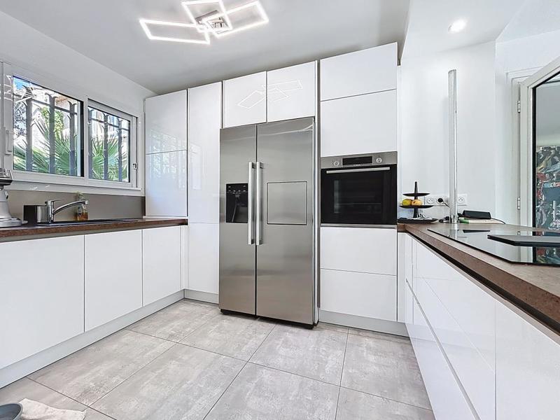 Maison - 88 m² - 3 pièces