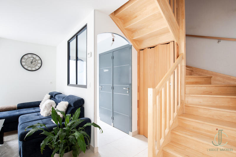 Maison - 112 m² - 6 pièces