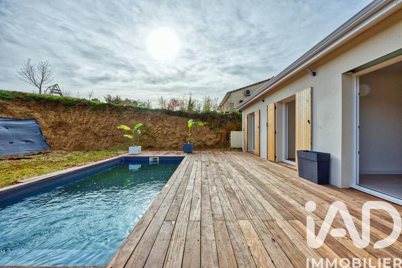 Maison - 122 m² - 5 pièces