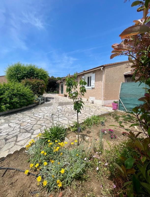 Maison - 97 m² - 4 pièces