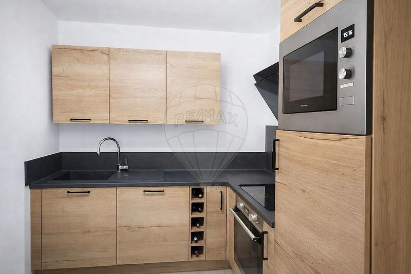 Appartement - 81 m² - 3 pièces