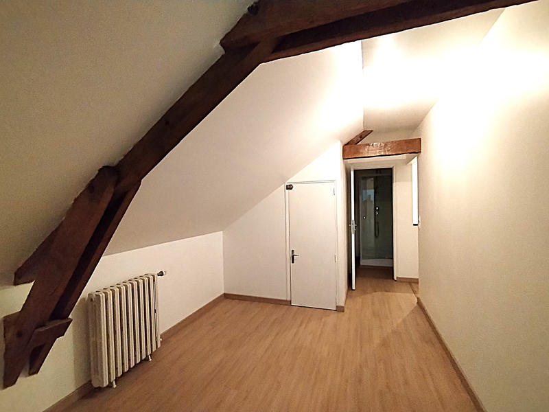 Maison - 120 m² - 8 pièces