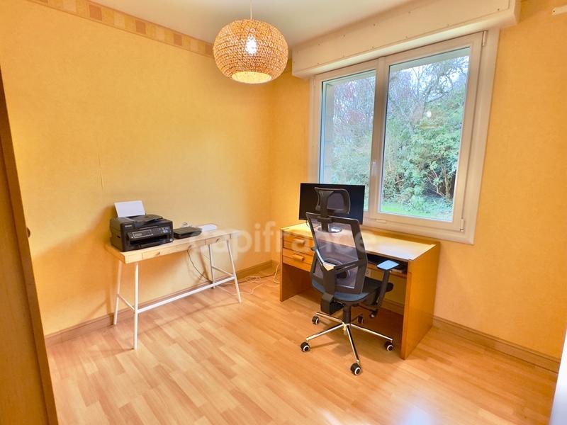 Maison - 176 m² - 7 pièces