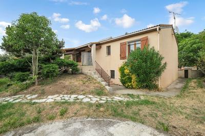 Maison traditionnelle - 144 m² - 5 pièces