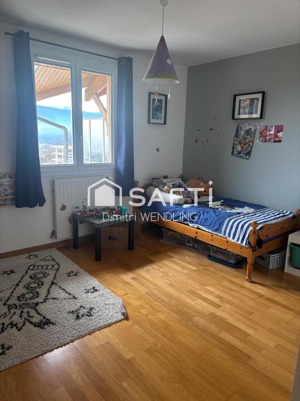 Appartement - 115 m² - 5 pièces