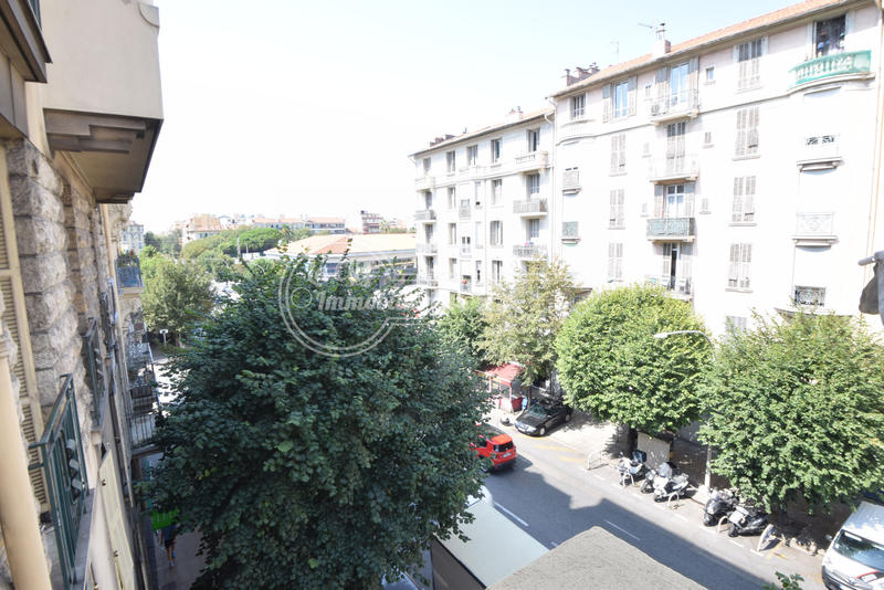 Duplex - 84 m² - 4 pièces