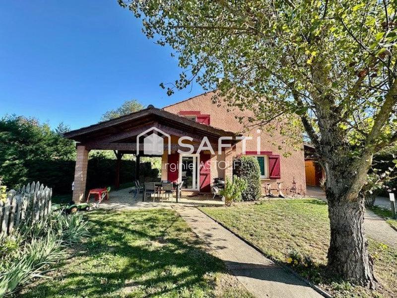 Maison - 180 m² - 7 pièces