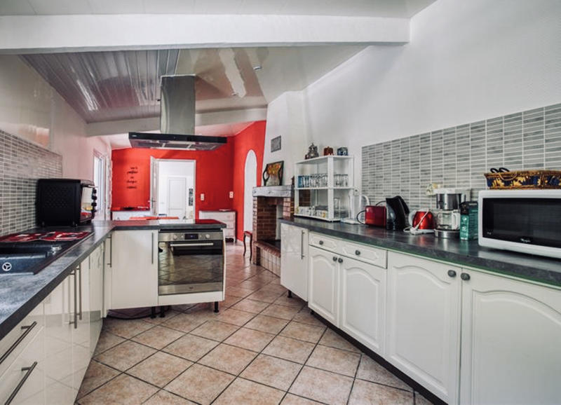 Maison - 208 m² - 6 pièces