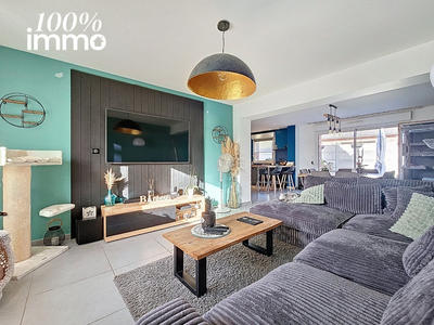 Maison - 100 m² - 6 pièces