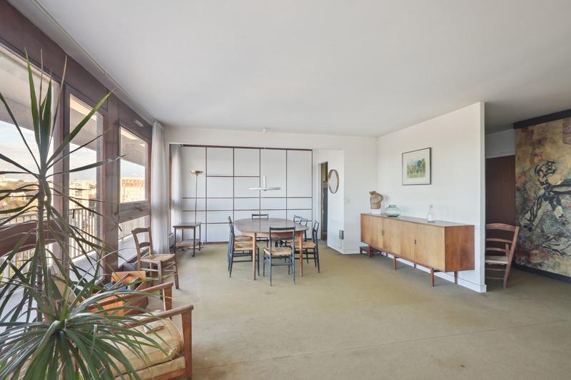 Appartement - 208 m² - 9 pièces