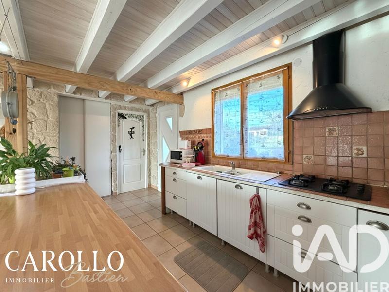 Maison - 105 m² - 5 pièces