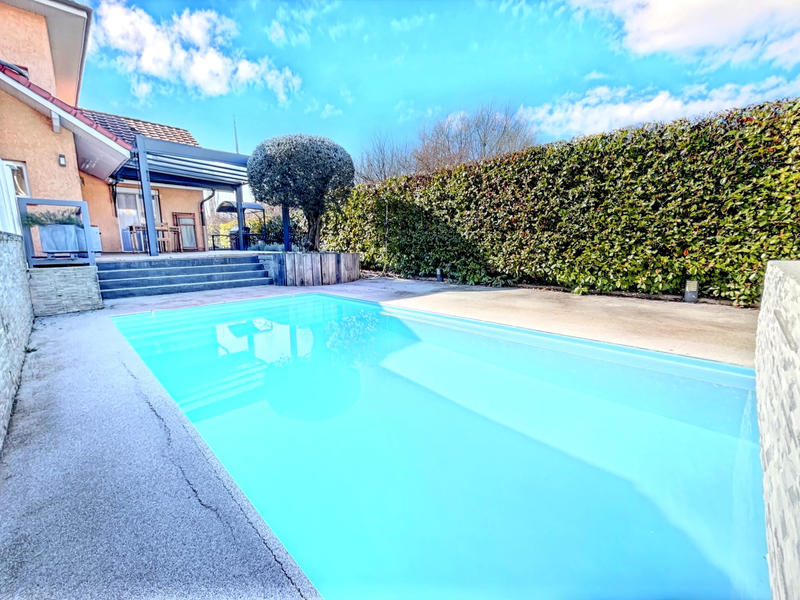 Maison - 135 m² - 4 pièces