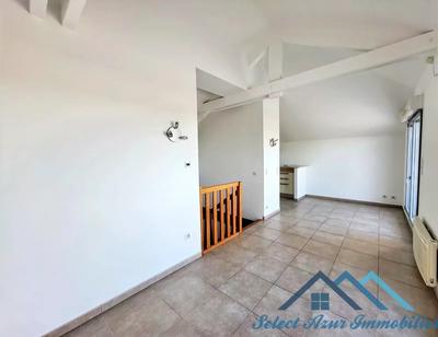 Duplex - 71 m² - 4 pièces