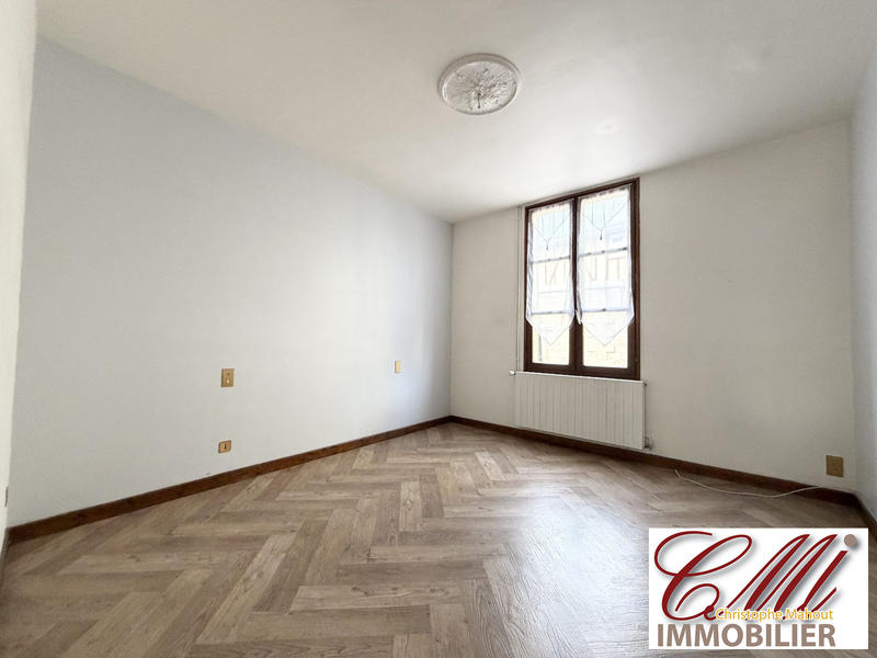 Maison - 145 m² - 6 pièces