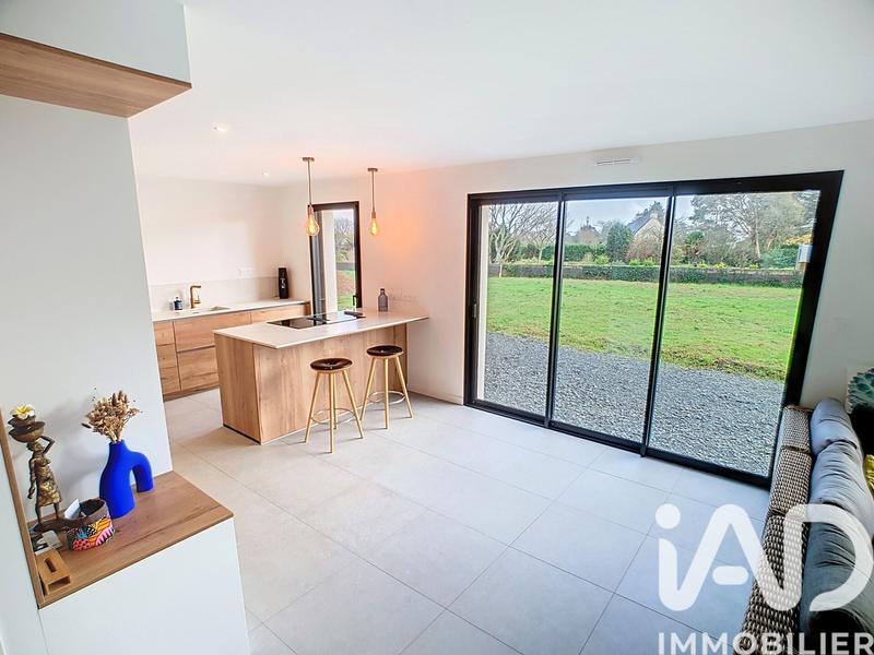 Maison - 90 m² - 6 pièces