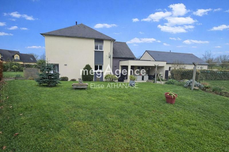 Maison traditionnelle - 135 m² - 6 pièces