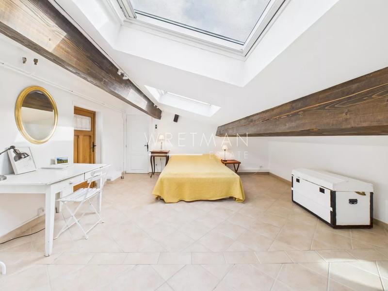 Maison - 141 m² - 5 pièces