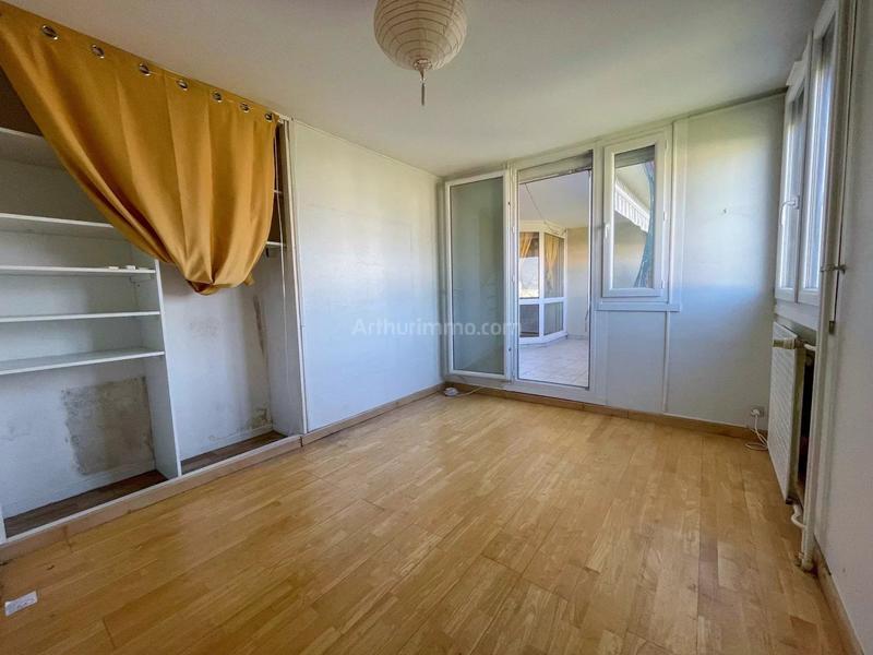 Appartement - 77 m² - 3 pièces