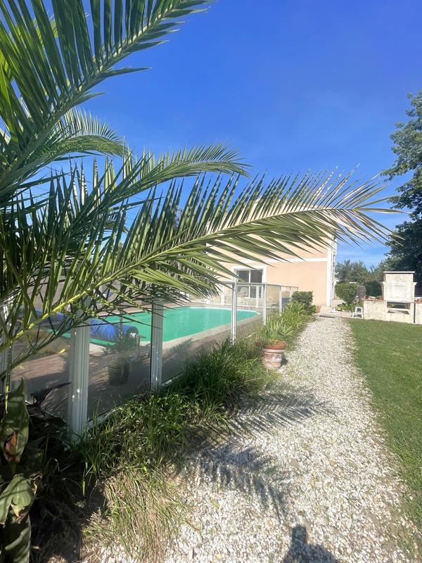 Maison - 166 m² - 7 pièces