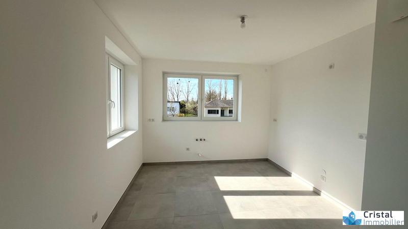 Appartement - 95 m² - 4 pièces