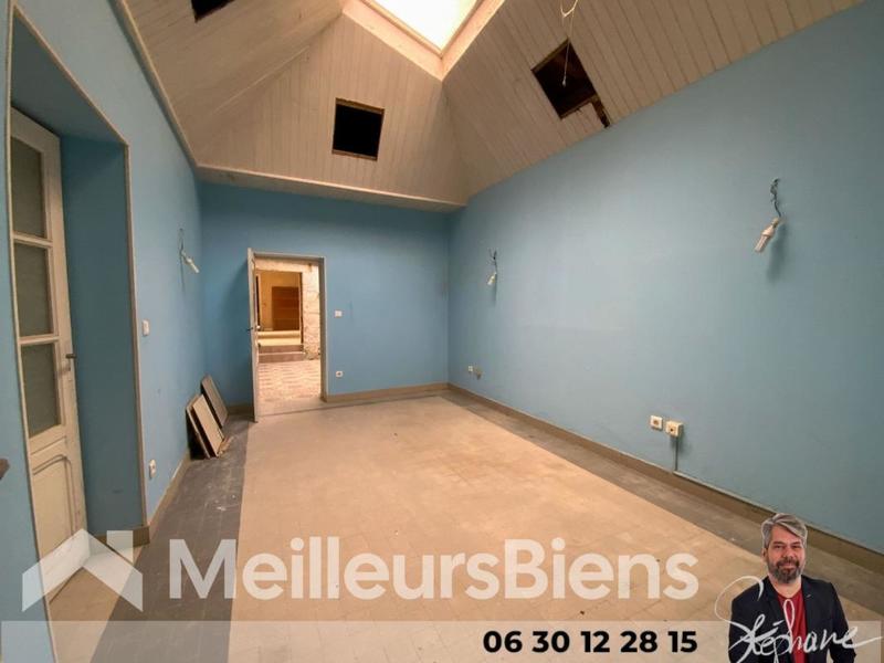 Maison - 215 m² - 9 pièces