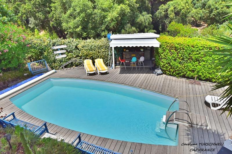 Maison - 137 m² - 6 pièces