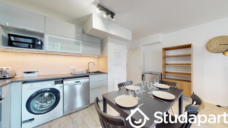 Chambre - 13 m² - 1 pièce