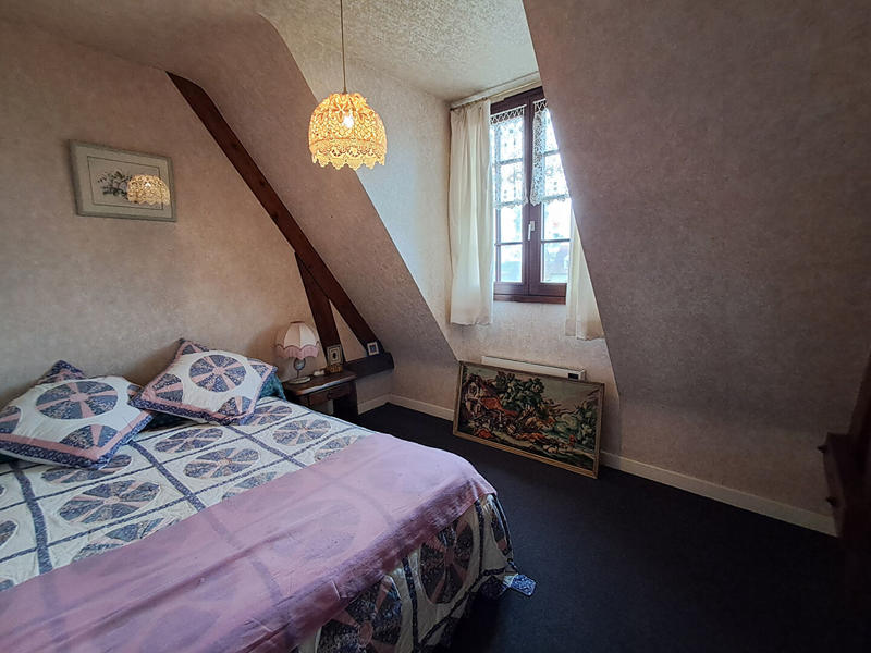 Maison - 175 m² - 7 pièces