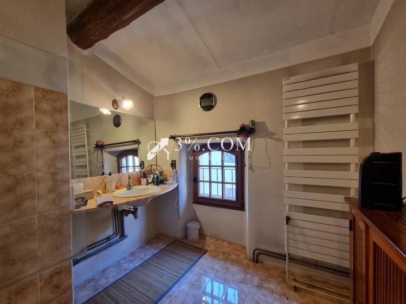 Maison de village - 168 m² - 8 pièces