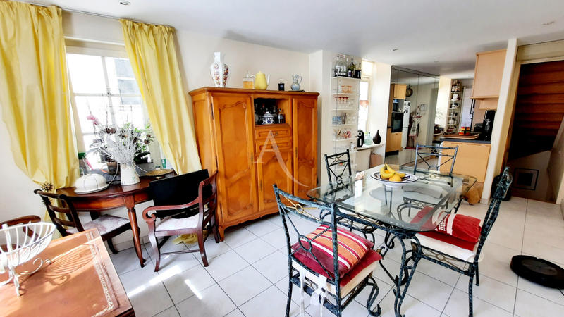 Maison - 116 m² - 7 pièces