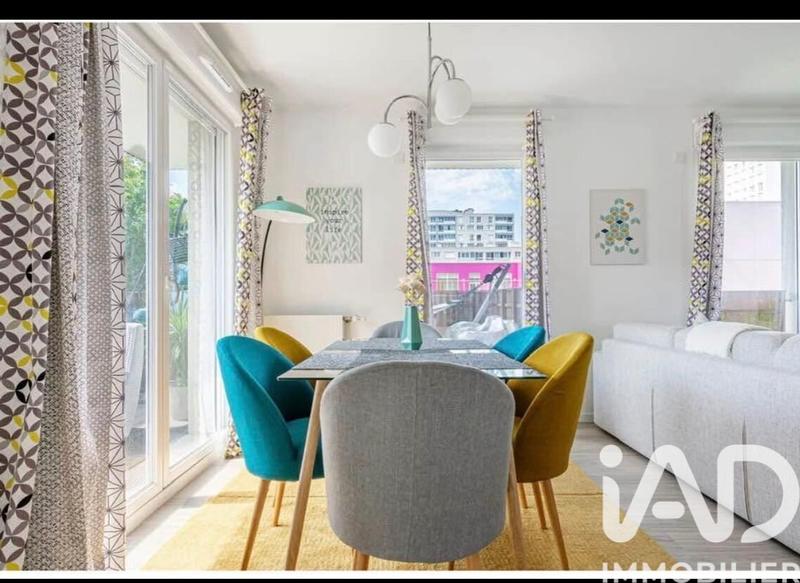 Appartement - 65 m² - 3 pièces