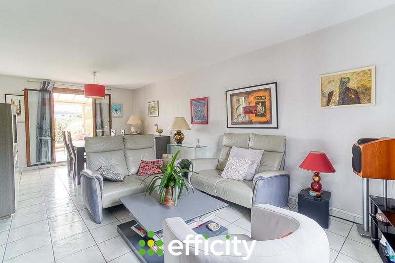 Pavillon - 95 m² - 6 pièces